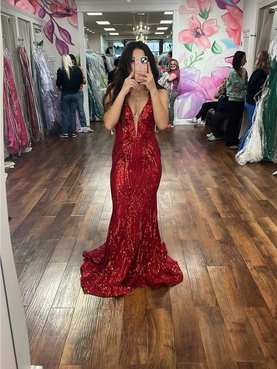 Jovani Dresses & Skirts - Jovani Sequin Plunge Mermaid Dress - Women